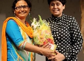 लखनऊ में वीना राना के नामांकन से महिला दावेदारी की नई धमक