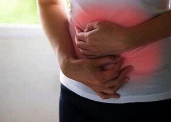 गर्मियों में इन 6 जड़ी बूटियों का करें सेवन, पेट में जलन की शिकायत से मिलेगी राहत