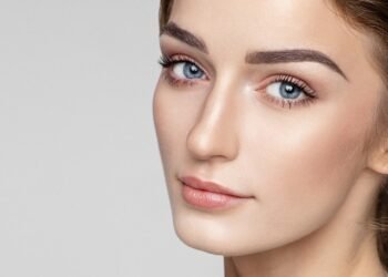 आप भी बिना मेकप दिखना चाहती हैं खूबसूरत ! तो अपनाईए ये टिप्स