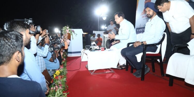 मेरी लाइफ मेरा स्वच्छ शहर कार्यक्रम में ना थ्रो, ना थ्रो आभियान की शुरूआत