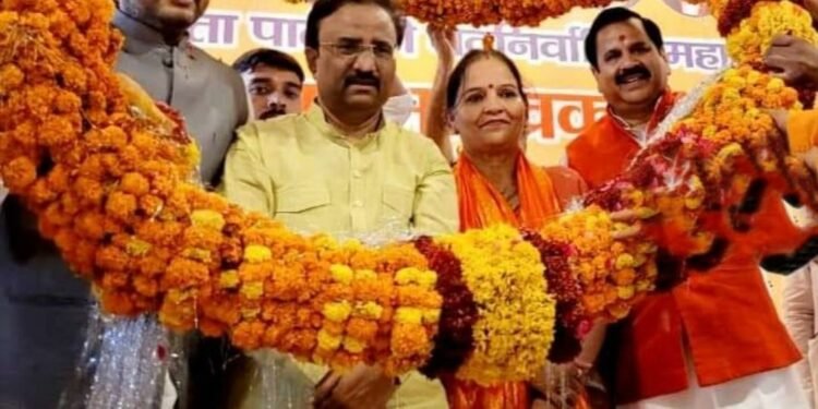 लखनऊ के नवनिर्वाचित महापौर एवं नवनिर्वाचित पार्षदों का हुआ स्वागत