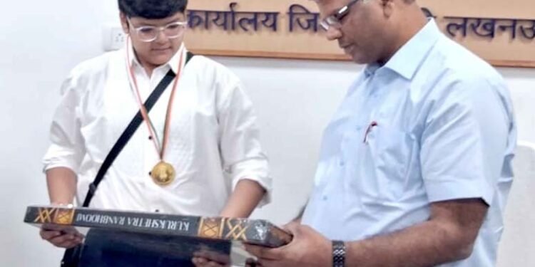 प्रधानमंत्री राष्ट्रीय बाल पुरस्कार से नवाजे गए व्योम आहूजा