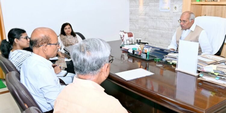 उ0प्र0 मदरसा शिक्षा परिषद द्वारा नकलविहीन एवं सुचितापूर्ण परीक्षा सम्पन्न कराई जाए : धर्मपाल सिंह