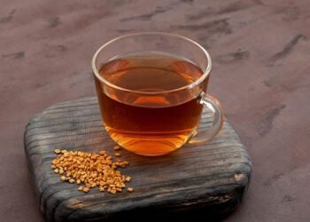 क्या आप भी चुटकियों में दूर भगाना चाहते है ये 5 समस्या, मेथी की चाय को बना लीजिए अपनी फेवरेट ड्रिंक