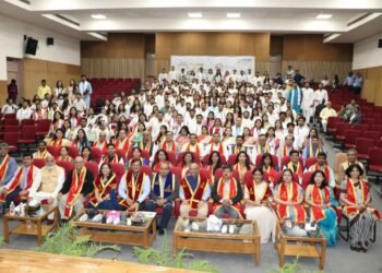 जयपुरिया में मनाया गया 27वां दीक्षांत समारोह, मेधावियों को मिले मेडल