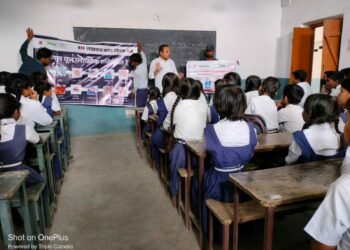 नगर निगम ने स्कूल में स्वच्छ्ता की पाठशाला का किया आयोजन