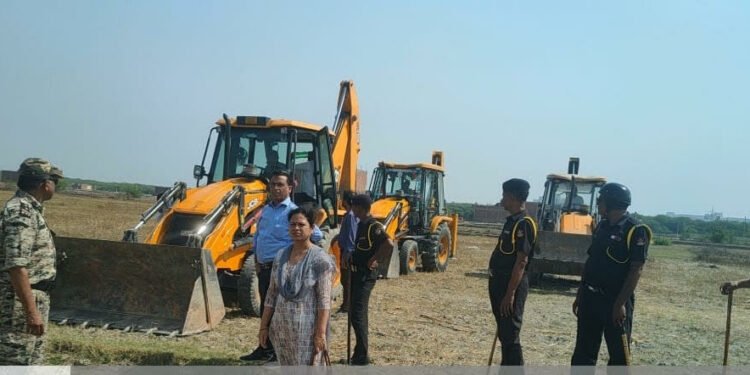 सरोजनी नगर तहसील अन्तर्गत नगर निगम ने  लगभग 58 करोड़ की भूमि कब्ज़ा मुक्त कराया