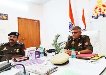 चौकी प्रभारी दुर्गाकुंड को अच्छे कार्य का मिला ईनाम, बने मिर्जामुराद थाना प्रभारी, हत्याकांड मामले में फुलपुर इंस्पेक्टर पर गिरी गाज