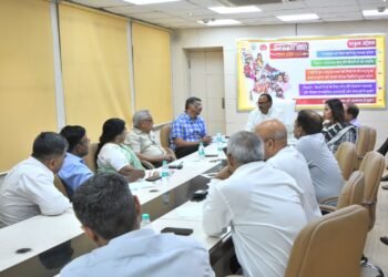 एक वार्ड में मिलेंगी सभी आपातकालीन सुविधाएं: ब्रजेश पाठक