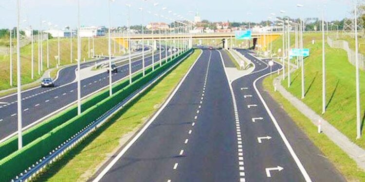 Good News: नये साल में कई सड़कें दिखेंगी चमाचम, आप भरेंगे फर्राटा