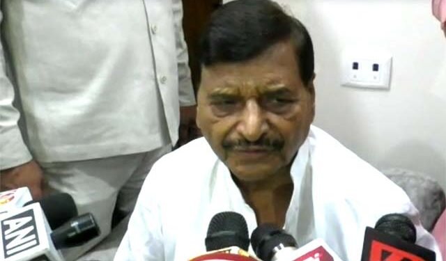 Varanasi: ‘भाजपा किसान विरोधी सरकार है’ वाराणसी में बोले सपा के पूर्व मंत्री शिवपाल यादव