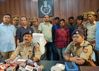 लूट की घटनाओं का पर्दाफाश, पुलिस ने 6 शातिर लूटेरों को किया गिरफ्तार