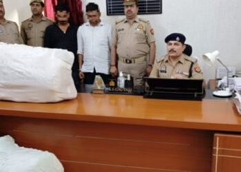 बिहार से यूपी में गांजा सप्लाई करने वाले दो तस्कर गिरफ्तार, 51 किलो गांजा बरामद