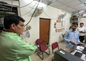 ऊर्जा मंत्री ने उपकेन्द्र से पोषित इलाकों में सुचारू विद्युत आपूर्ति के दिए निर्देश