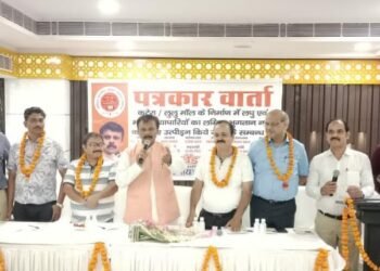 व्यापारियों का भुगतान करें लुलु मॉल प्रबंधन: बंसल