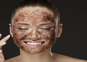 टैनिंग हटाने के लिए ऐसे करें कॉफी का इस्तेमाल,मिलेगी ग्लोइंग त्वचा