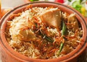 बनाईए Mutka veg biryani recipe