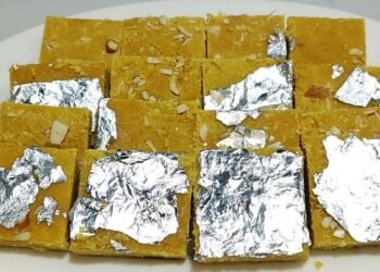 Besan ki barfi बिना चाशनी के झटपट एसे बनायें -फ्रिज के बाहर रखकर महीनों खायें