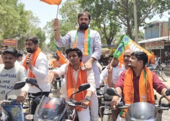 मोदी सरकार के 9 वर्ष पूरे होने पर लखनऊ के मोहनलालगंज  से भाजयुमो ने निकाली बाइक यात्रा