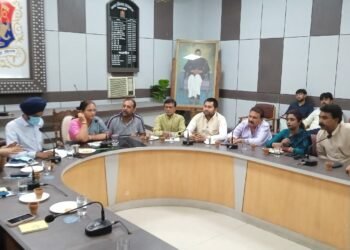 महापौर सुषमा खर्कवाल प्राइमरी एवं सेकेण्ड्री कूड़ा निस्तारण कार्यो का किया समीक्षा