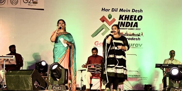 लोक संगीत की विरासत का पीढ़ी दर पीढ़ी संवर्धन करना कलाकार का दायित्व:डॉ जया श्रीवास्तव