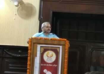 लुटेरों को पहचानें, पूर्वजों के संघर्षों पर गर्व करें : सुनील आम्बेकर