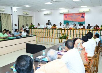 उपमुख्यमंत्री केशव प्रसाद मौर्य की अध्यक्षता में प्रयागराज मण्डल के ब्लाक प्रमुखों एवं खण्ड विकास अधिकारियों की एक दिवसीय कार्यशाला सम्पन्न