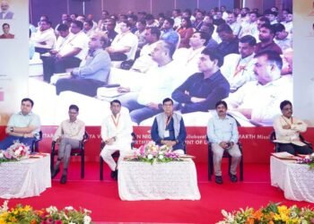 तापीय परियोजनाओं में बायोमास पैलेट्स के प्रयोग से कार्बन उत्सर्जन में आयेगी कमी: ए.के. शर्मा