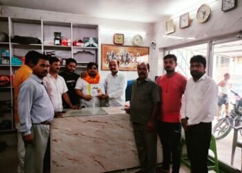 लखनऊ के नादरगंज – अमौसी आदर्श व्यापार मंडल की बैठक में संगठन विस्तार को लेकर हुई चर्चा 