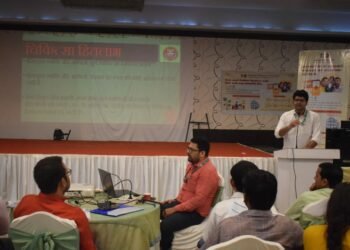 लखनऊ में कर्मचारी राज्य बीमा निगम बीमित व्यक्तियों के लिए आधार सीडिंग तथा चिकित्सा शिविर का आयोजन