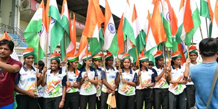 लखनऊ में अंतर्राष्ट्रीय युवा दिवस पर नगर विकास विभाग ने कराए विभिन्न सांस्कृतिक कार्यक्रमों का आयोजन