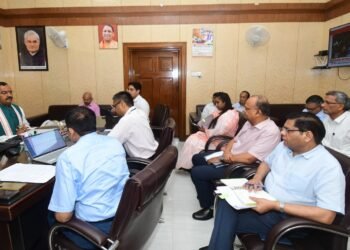 मेरी माटी – मेरा देश एवं हर घर तिरंगा कार्यक्रम के आयोजन को लेकर ग्राम्य विकास विभाग करे व्यापक तैयारियां: केशव प्रसाद मौर्य