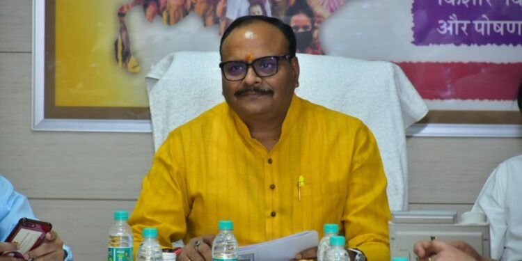 लखनऊ: फाइलेरिया उन्मूलन पर विशेष ध्यान देने की आवश्यकता: उपमुख्यमंत्री ब्रजेश पाठक