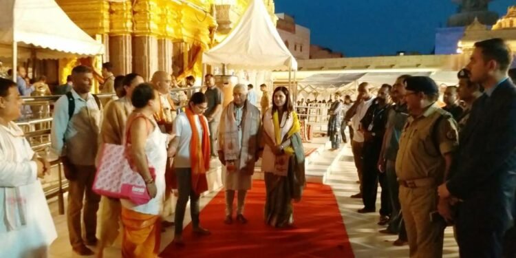 Mauritius Pm in Kashi