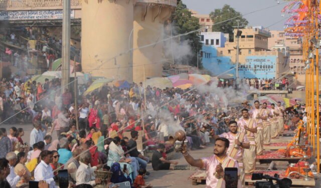 Varanasi Ganga Aarti