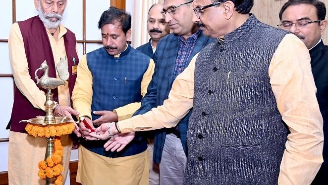 lucknow: श्रम एवं सेवायोजन मंत्री ने किया उपकर संग्रहण के लिए बनाए गए पोर्टल का उद्घाटन