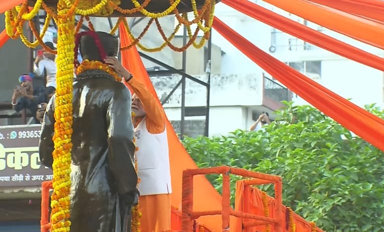 PM Modi Road Show