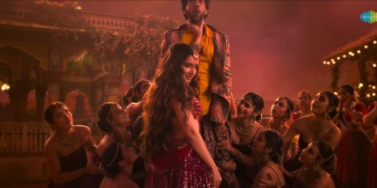 Stree-2 New Song: पवन सिंह का बॉलीवुड डेब्यू, फिल्म ‘स्त्री 2’ का गाना ‘आई नहीं’ हुआ ट्रेंड