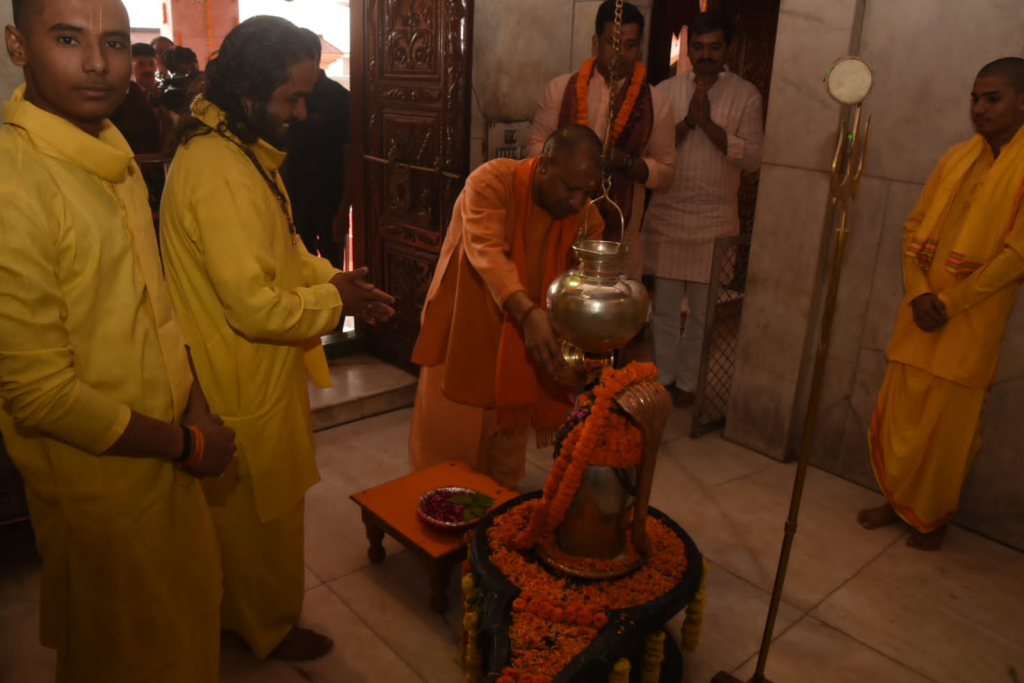 CM in Varanasi