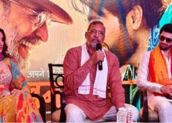 Vanvaas Promotion: वाराणसी में 'वनवास' फिल्म के प्रमोशन के दौरान नाना पाटेकर, उत्कर्ष शर्मा और सिमरत कौर ने साझा किए अनुभव
