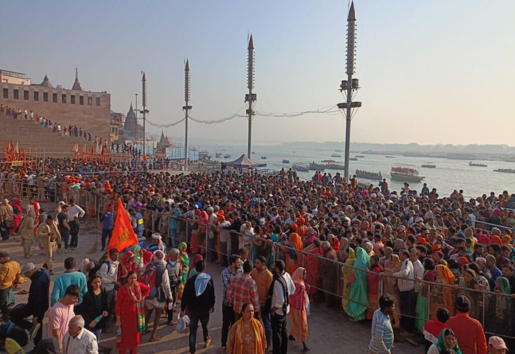 Varanasi Crowd