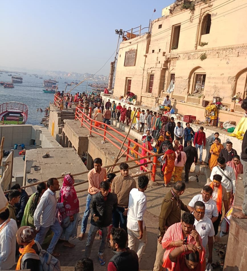 Varanasi Crowd
