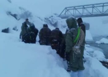 avalanche-in-uttarakhand