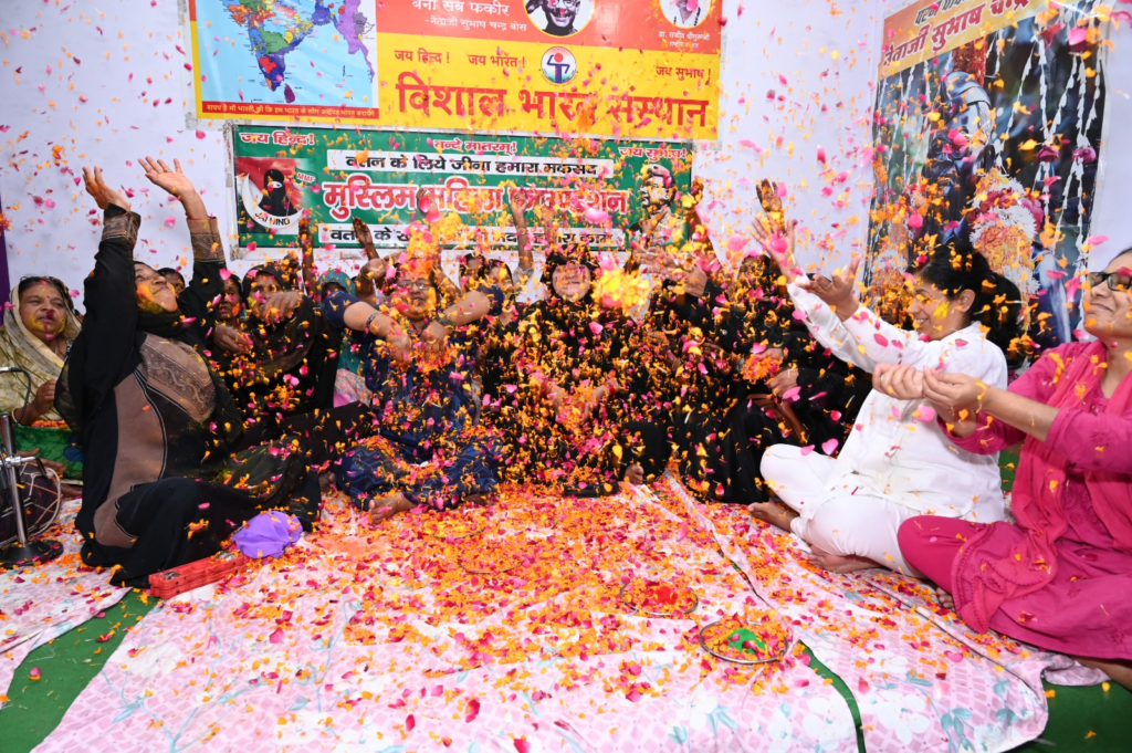 Varanasi Holi