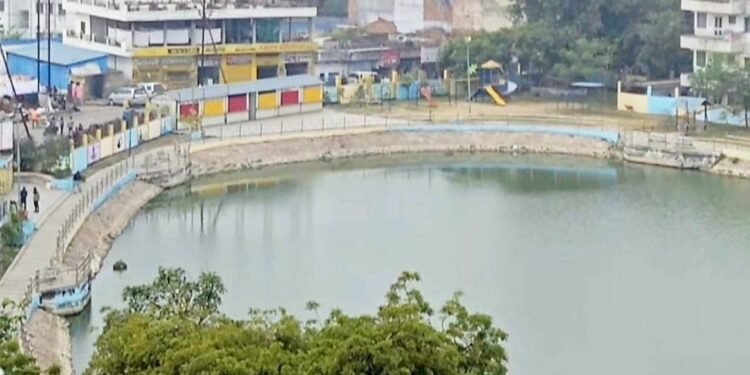 varanasi-nagar-nigam-72-pond-report