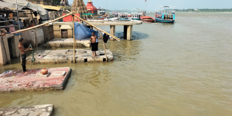 varanasi water level
