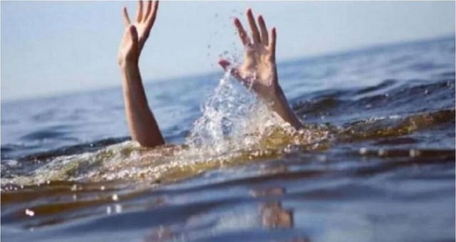 varanasi ganga drown