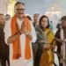 उपमुख्यमंत्री बृजेश पाठक ने परिवार संग काशी विश्वनाथ मंदिर में किया दर्शन-पूजन, मांगा आशीर्वाद