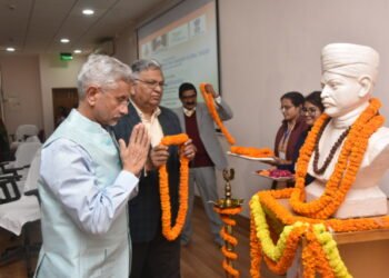 बदलती वैश्विक व्यवस्था में भारत उभरती शक्ति