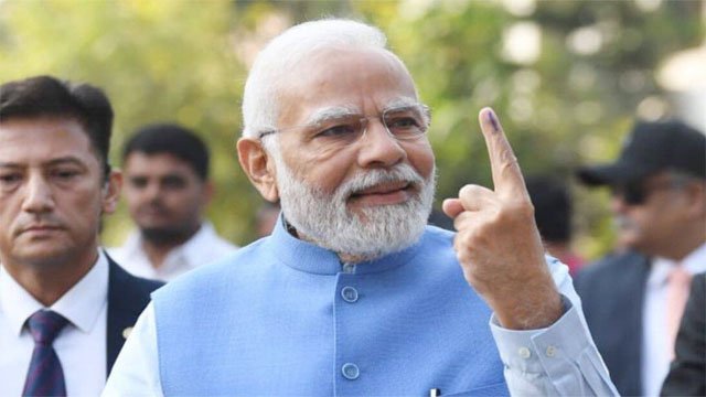 Gujarat Assembly Election 2nd Phase Live: शाम 5 बजे तक 58.68% वोटिंग, ग्रामीण क्षेत्रों में वोटिंग का प्रतिशत बेहतर pm modi vote for gujarat election